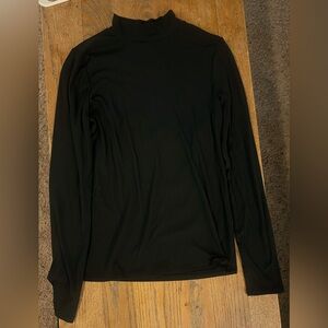 Black turtle neck long sleeve shirt